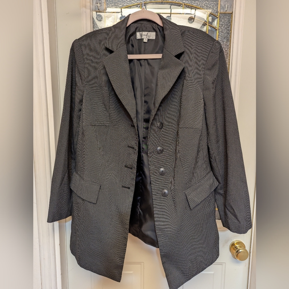 A323, Emily Classic Black Houndstooth Blazer